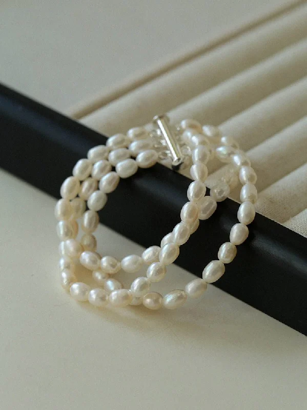 Simple Three-Layer Freshwater Pearl Bracelet