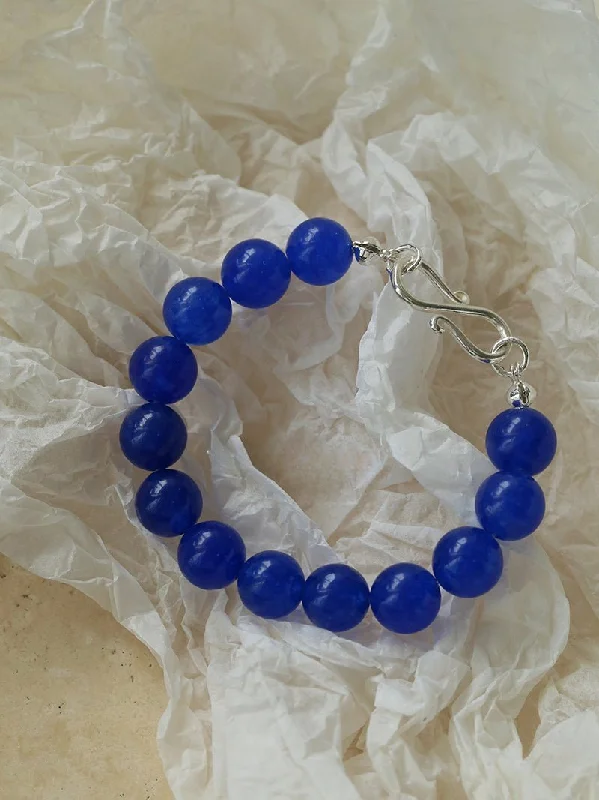 Blue Onyx Beaded Figure 8 Buckle Bracelet