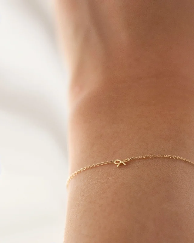 14k Mini Bow Bracelet