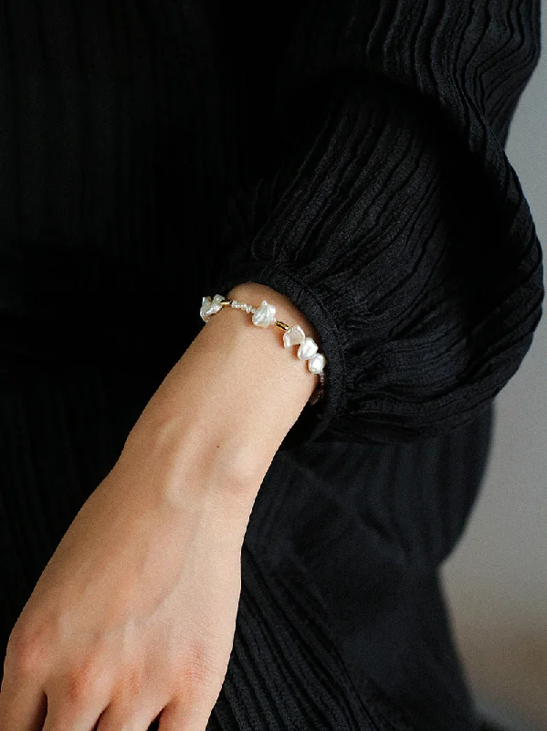 Golden Fusion Baroque Pearl Bracelet